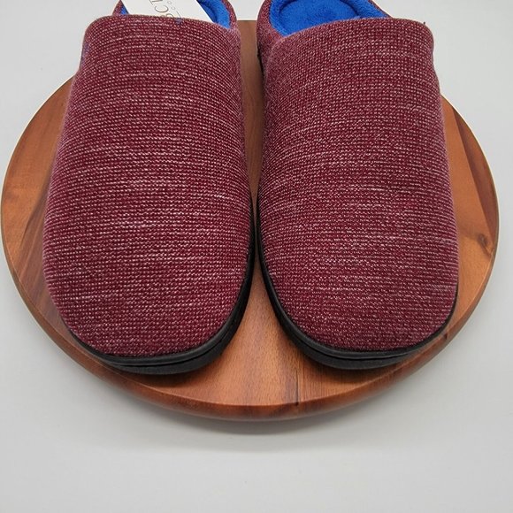 NWT BCTEX Coll Burgundy Cushioned Soft Slip On Cozy Comfy House Slipper - Picture 6 of 13